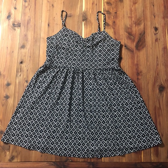 LOFT Dresses & Skirts - LOFT Black & White Dot Dress